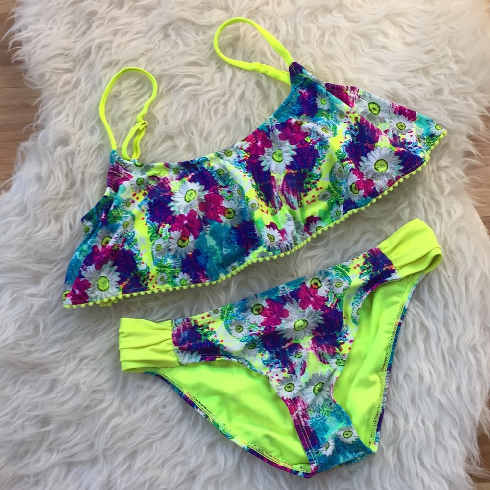 Two-piece bathing suit - Medium